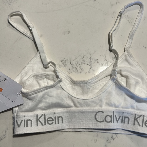 Calvin Klein white bra - Picture 3 of 4